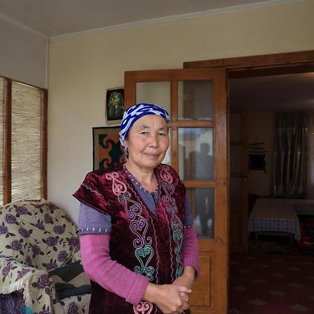 Guest House Guljan Bokonbayevo Екстериор снимка